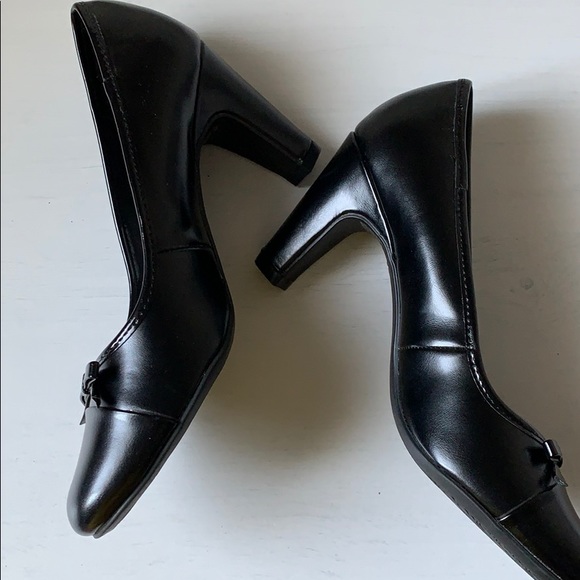 New heels - Picture 2 of 5